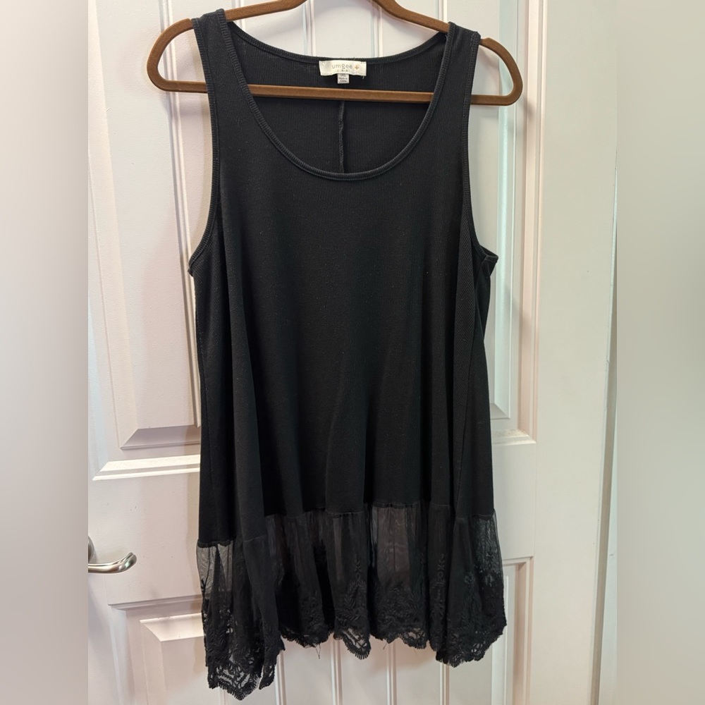 Umgee Black Ribbed Top